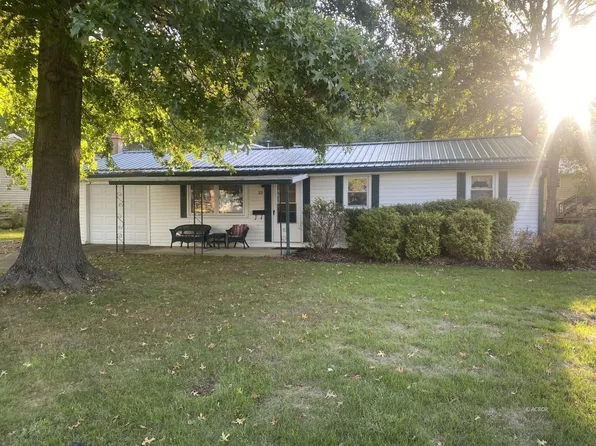 33 Eden Pl, Athens, OH 45701