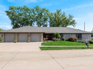 959 Tower Ridge Holw, Council Bluffs, IA 51503