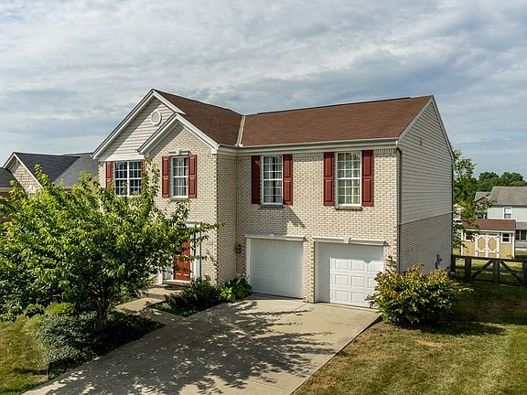 2nd image of 249 University Dr