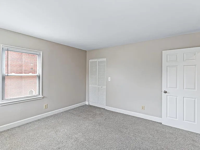 Station House Apartments — Photo 18