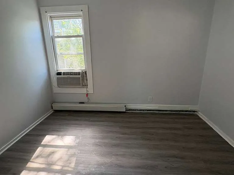 10 Rodwell Ave #3 — Photo 3
