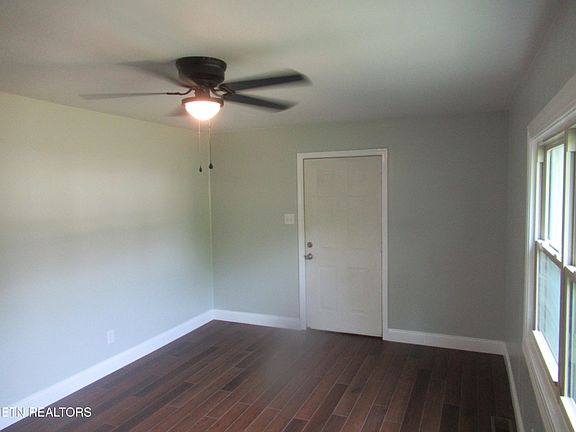 5th image of 3333 Fontana St