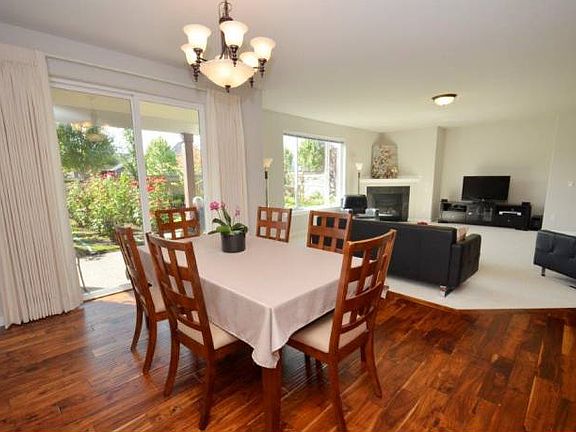 Eating area & great room