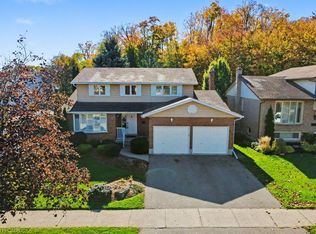 57 Trailview Dr, Kitchener, ON N2N 1P7