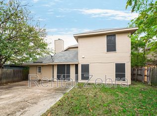 724 Bishop St, Cedar Hill, TX 75104