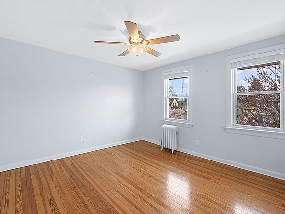 5th image of 206 Forest Ave Floor 2