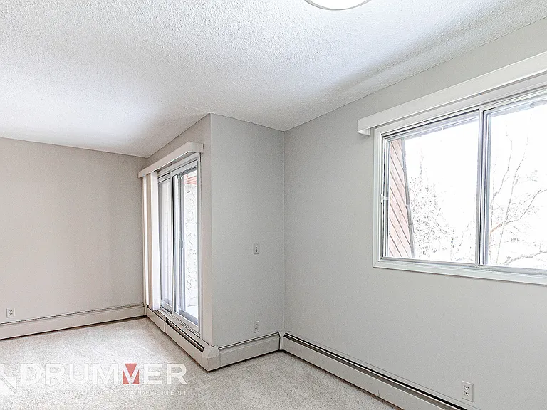 6-707 3rd Ave NW #6 — Photo 7