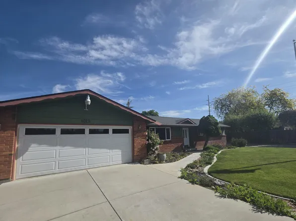 1012 W Camelot Dr, Nampa, ID 83651