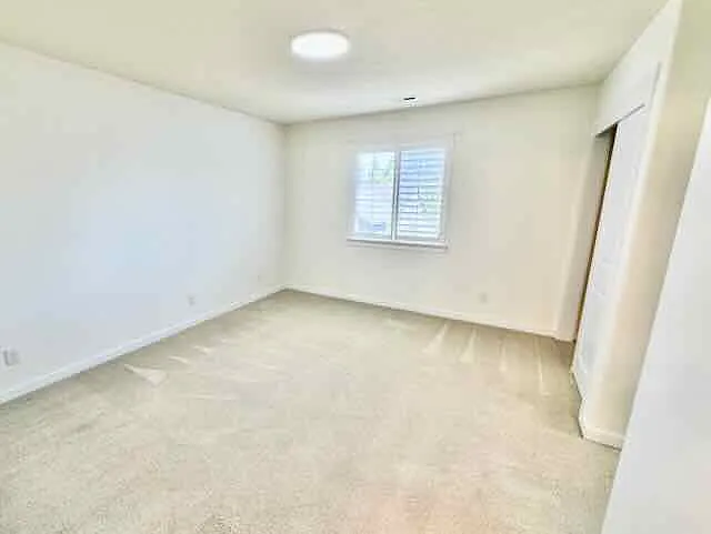 Large bedroom