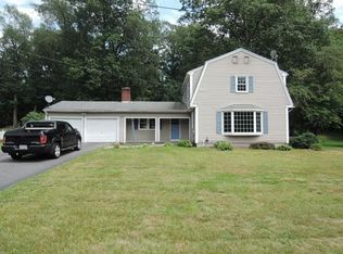 7 Ronald Cir, Wilbraham, MA 01095