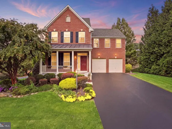 40482 Oconnors Cir, Leesburg, VA 20175
