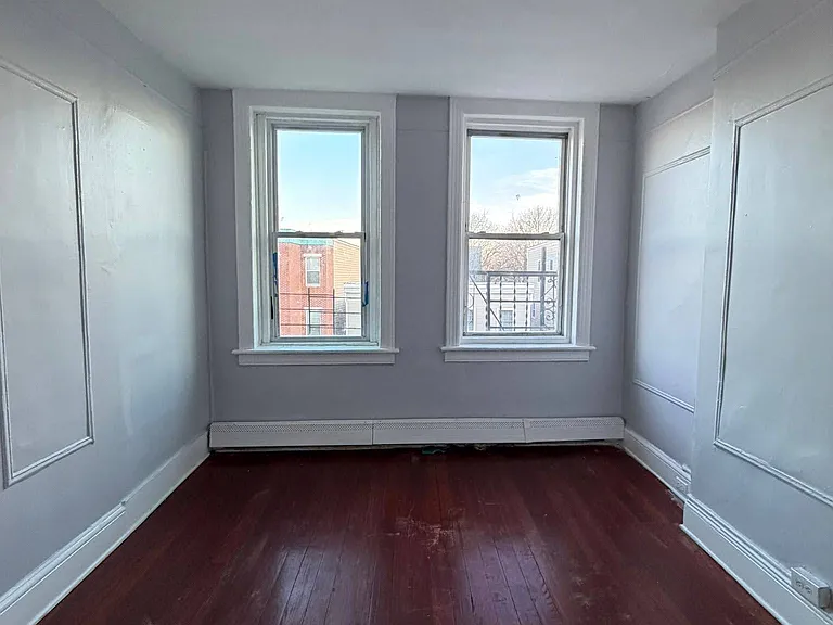 473-475 Ocean Ave #3R — Photo 4