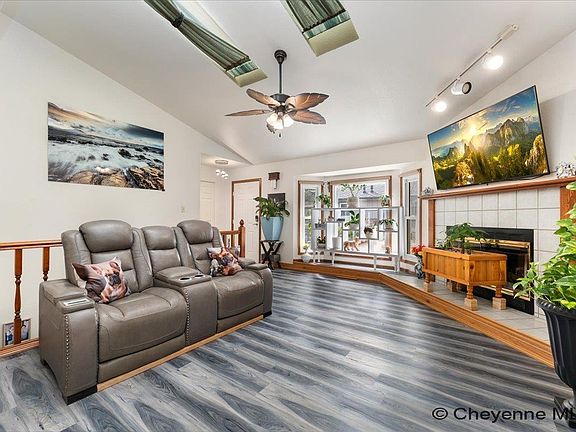 5th image of 1503 Trent Ct