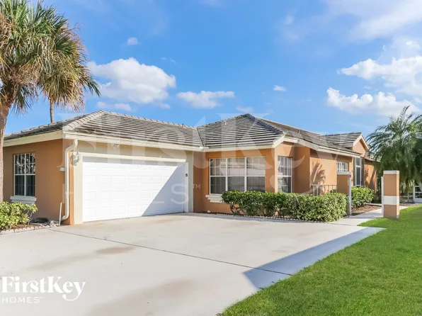 6193 Lansdowne Cir, Boynton Beach, FL 33472