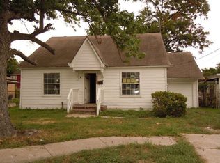 5324 Clay St, Houston, TX 77023