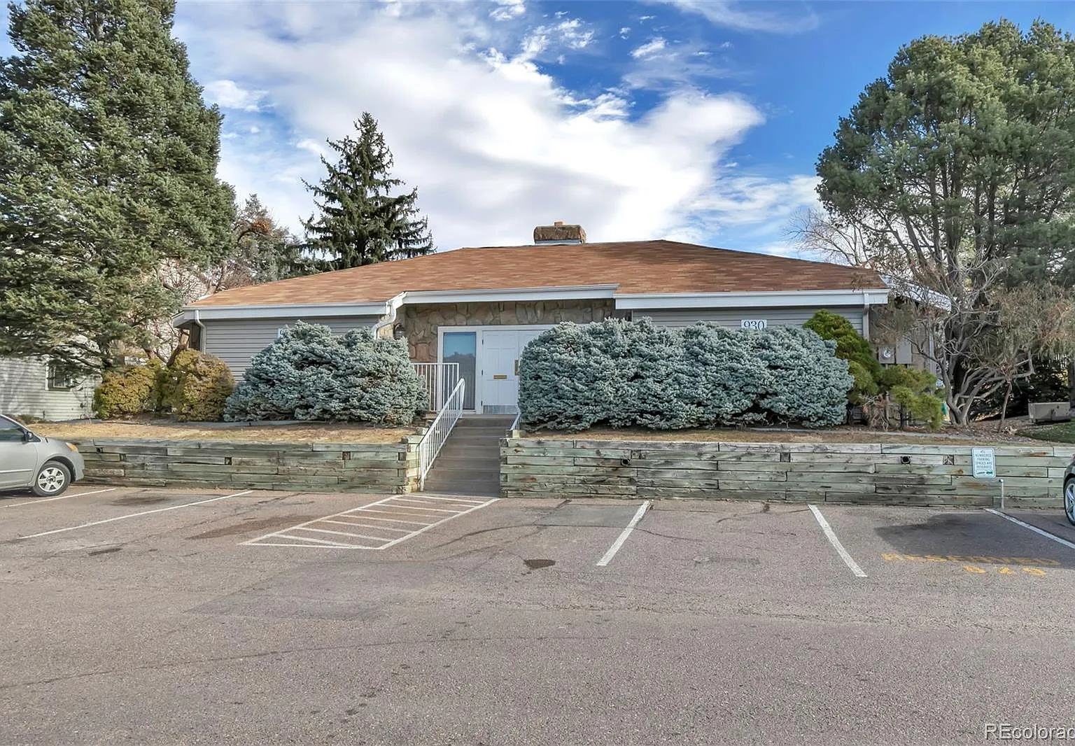 2 bed, 2.0 bath, 1020 sqft, $2,000 — Photo 3
