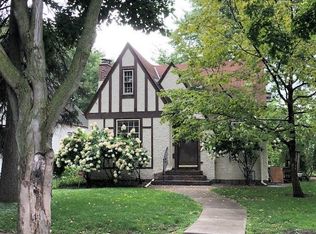 955 Ottawa Ave, West Saint Paul, MN 55118