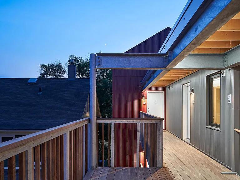 3333 Hennepin Ave — Photo 10