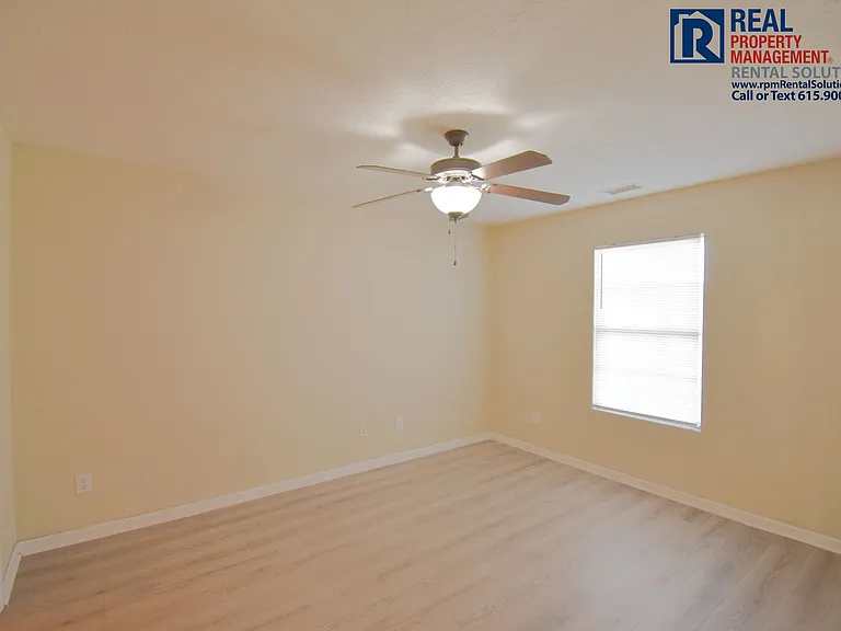 2418 Quest Ave — Photo 10
