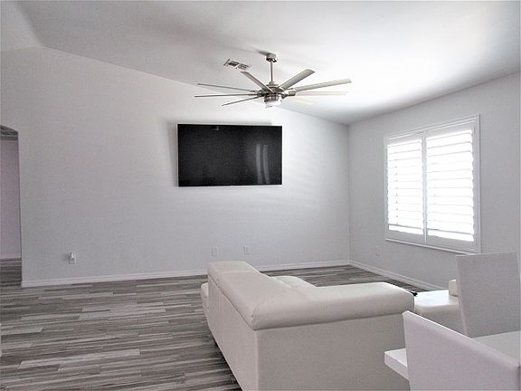 2nd image of 1873 E Sauceda St
