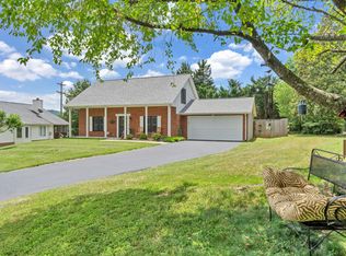 3718 Peace Ln, Roanoke, VA 24018