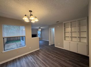 8908 Schick Rd, Austin, TX 78729