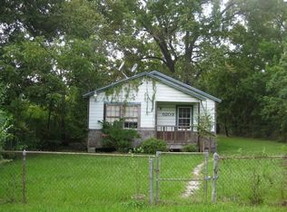 9203 Sherbourne St, Houston, TX 77016