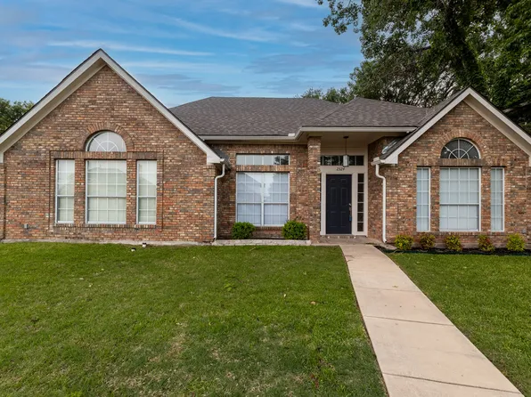 2324 Spring Mills Rd, Mesquite, TX 75181