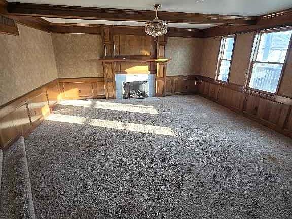 4th image of 412 Frontier Rd