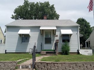 3208 Orchard Ave, Davenport, IA 52802