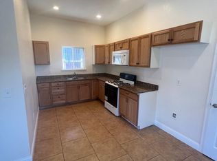 612 E Church St, Stockton, CA 95203