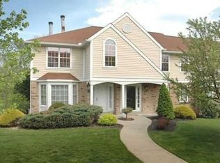 428 Bayhill Dr, Monroeville, PA 15146
