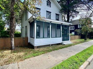 555 Broadway, Amityville, NY 11701