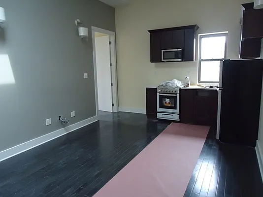 Rented by Rental Solutions Inc | media 22