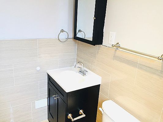 5th image of 526 Flatbush Ave #3H