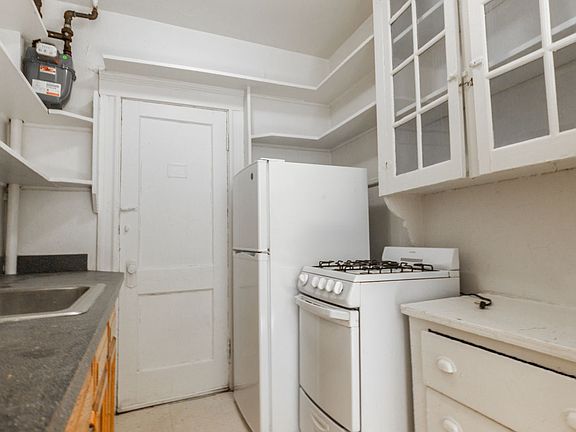 5th image of 1267 Boylston St #16