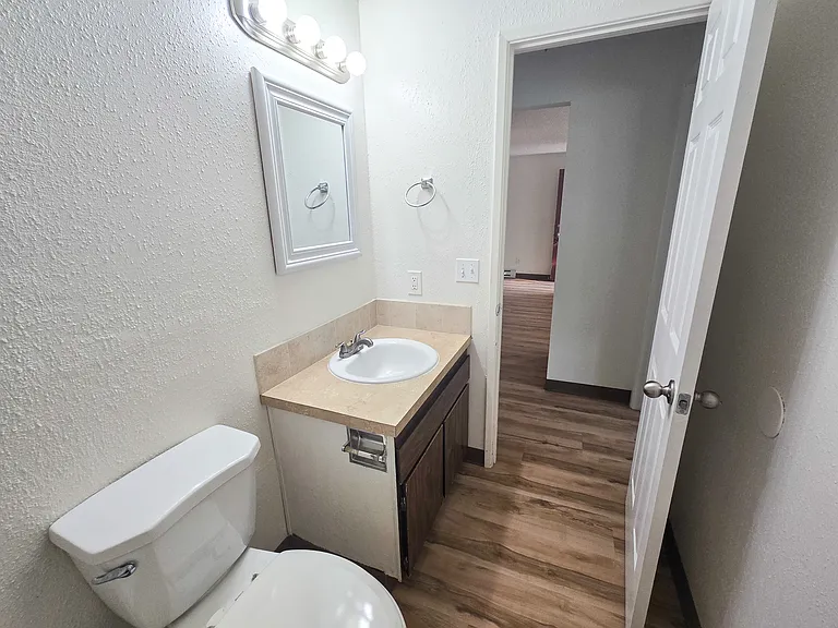 396 Madrona Ave S #396 — Photo 7