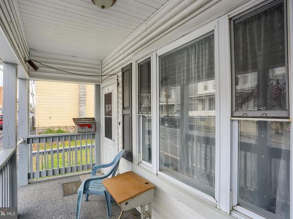 212 W Market St, Williamstown, PA 17098