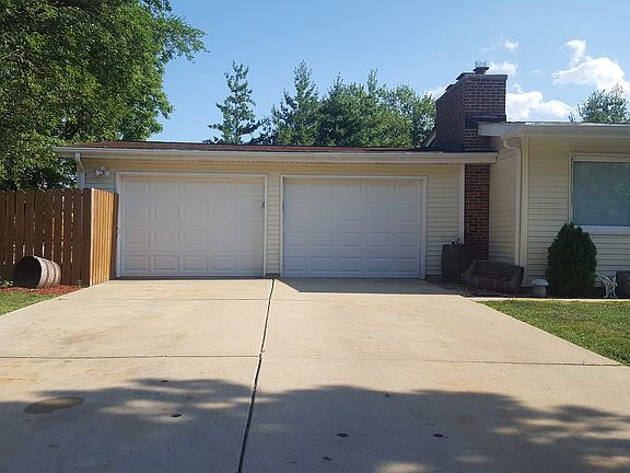 5th image of 8725 W 96th St