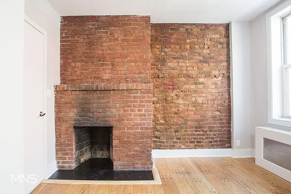 Rented by MNS Marketing | media 19