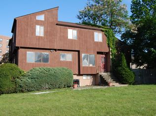 291 Pelham Rd, New Rochelle, NY 10805