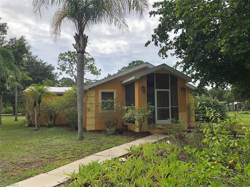 1st image of 10630 Aqua Vista Ln