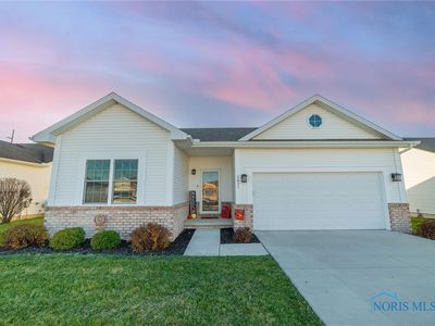 1631 Waterford Dr, Bowling Green, OH, 43402