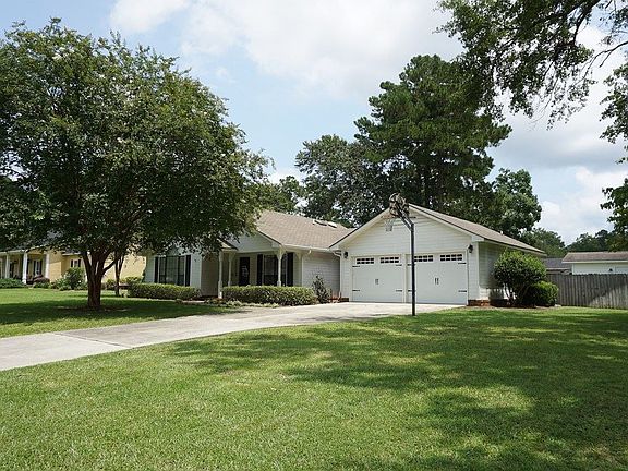 3rd image of 2833 Bud McKey Cir