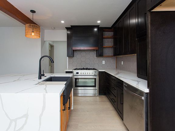 5th image of 1854 W 79th St