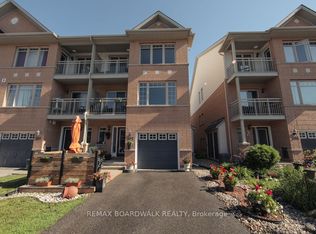 382 Citiplace Dr, Ottawa, ON K2E0A7