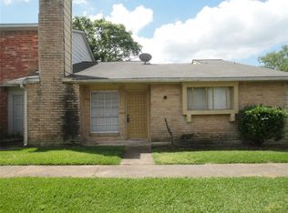 13044 Clarewood Dr, Houston, TX 77072