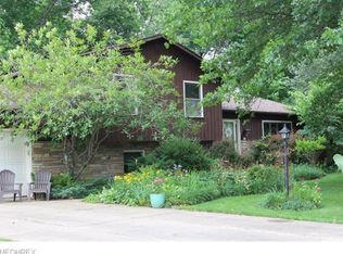 1499 Berkshire Rd, Stow, OH 44224