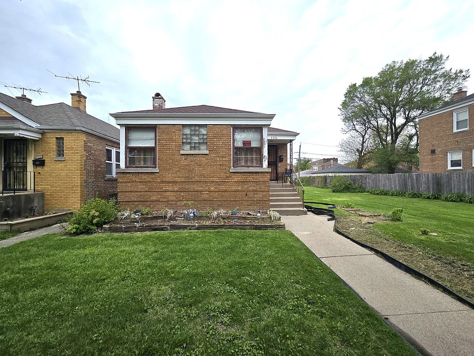 1st image of 8226 S Colfax Ave