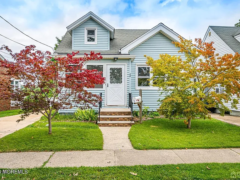 48 Johnson Pl — Photo 1